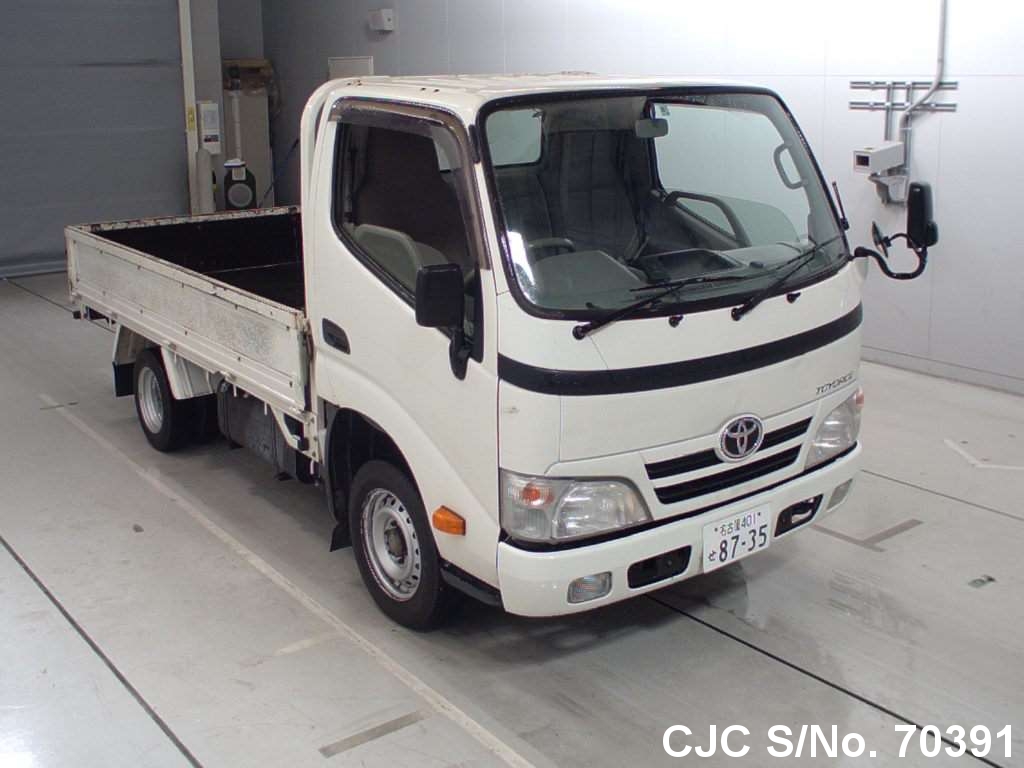 Тойота toyoace грузовик