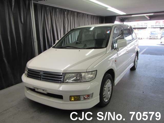 Mitsubishi chariot 1998