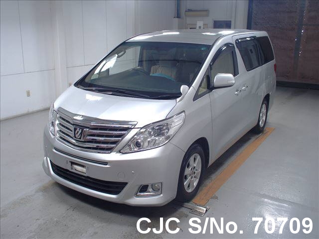 Toyota alphard 2013
