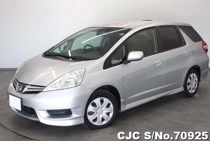 Honda fit shuttle 2011