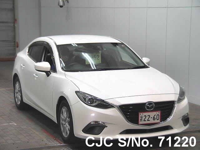Mazda axela 2015