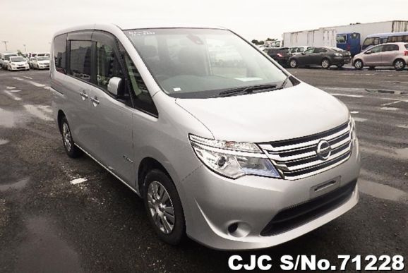2015 Nissan / Serena Hybrid Stock No. 71228