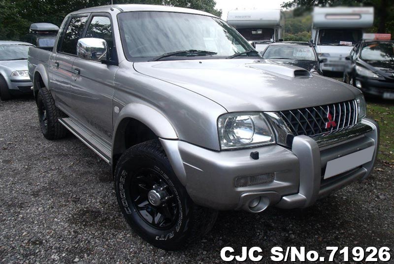 Mitsubishi l200 2004