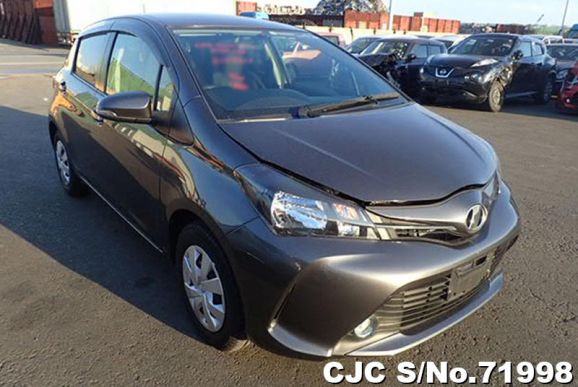 2015 Toyota / Vitz - Yaris Stock No. 71998