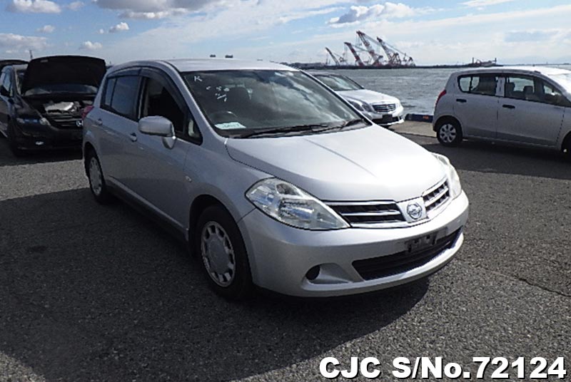 Nissan tiida 2009