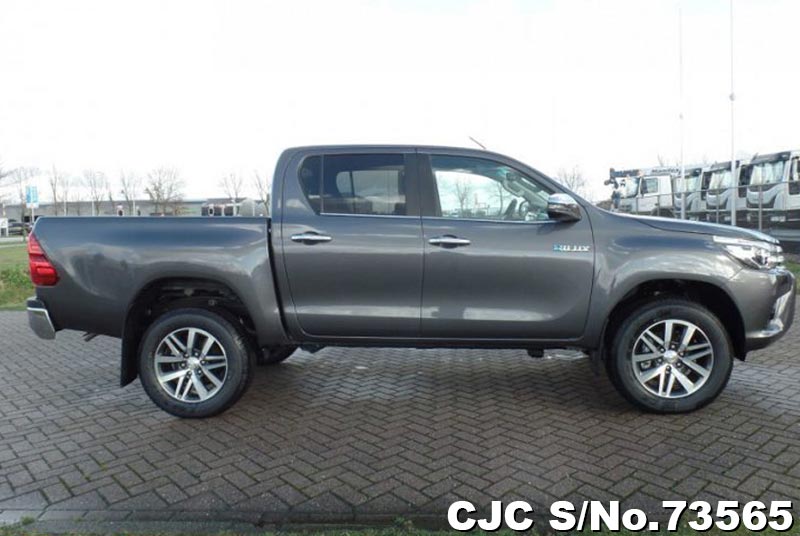 2017 Toyota / Hilux Stock No. 73565