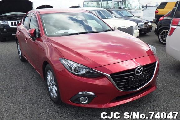 2014 Mazda / Axela Stock No. 74047