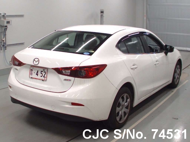 Mazda axela 2015