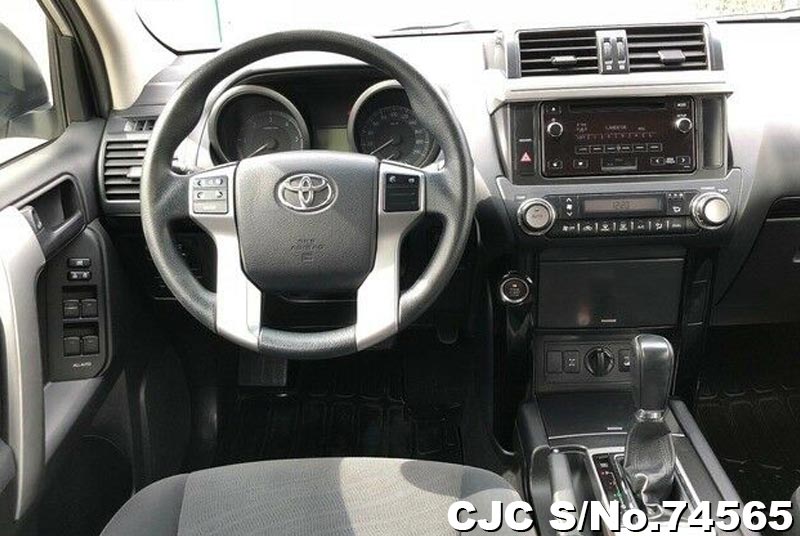 2016 Toyota / Land Cruiser Stock No. 74565