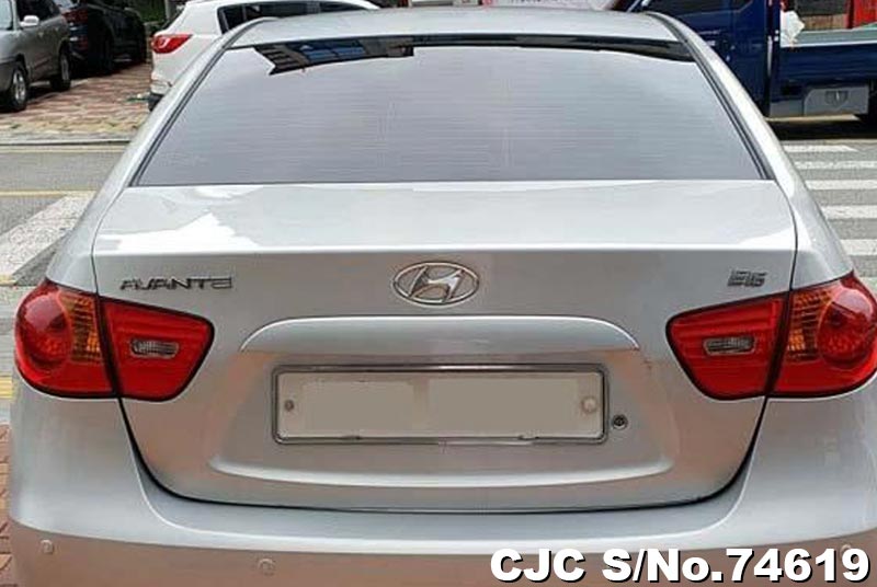 Hyundai avante 2008