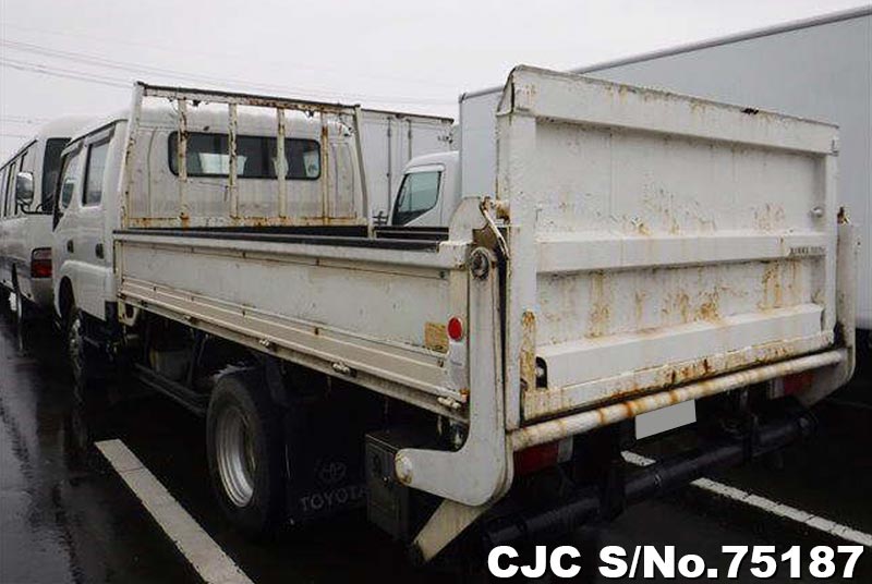 Toyota dyna 2004