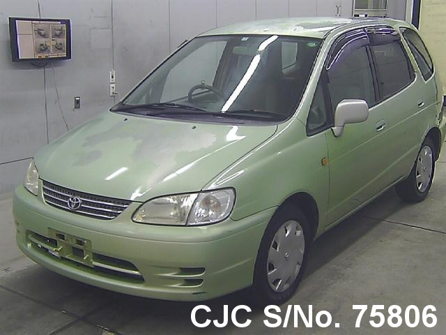 Toyota spacio 2001