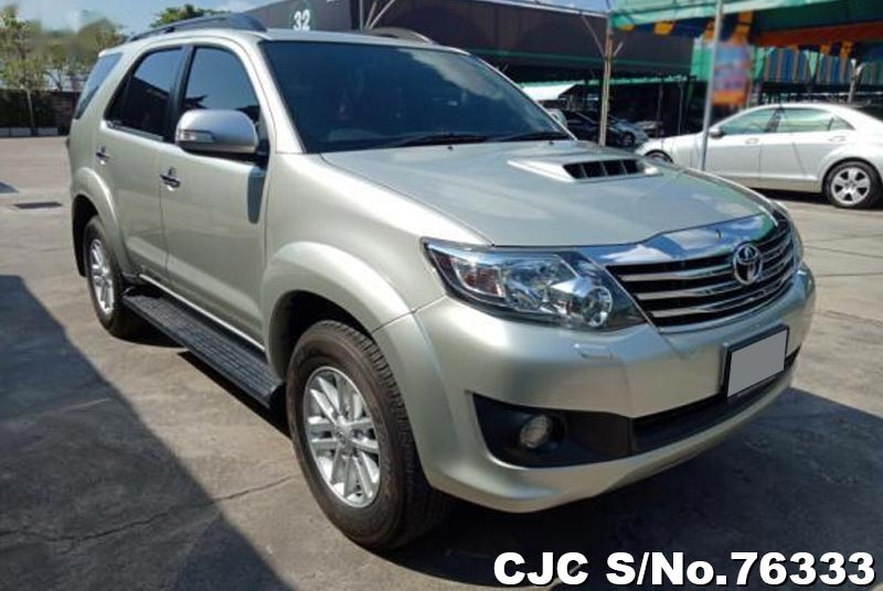Toyota fortuner 2013