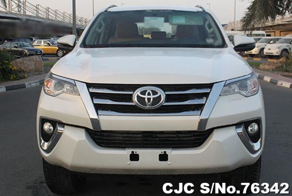 2018 Toyota / Fortuner Stock No. 76342