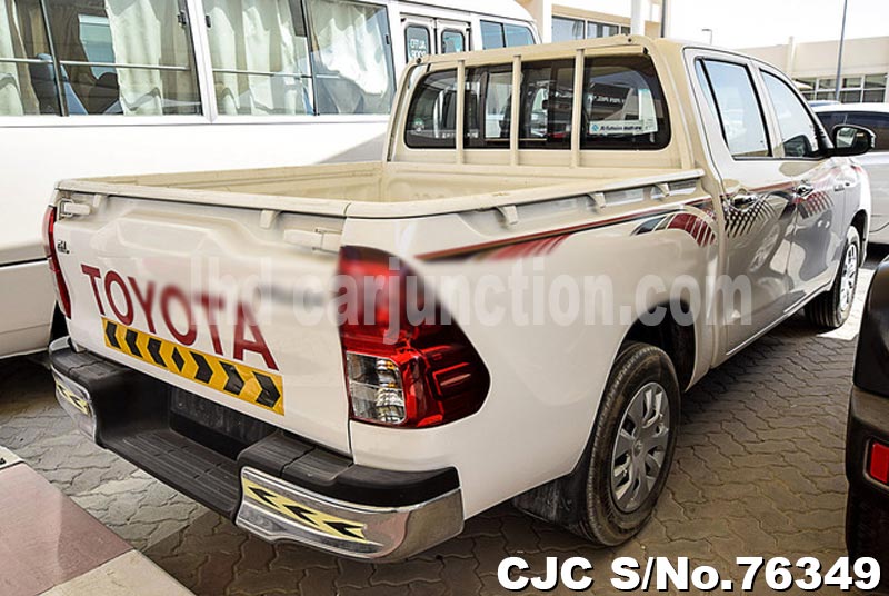 2016 Toyota / Hilux Stock No. 76349