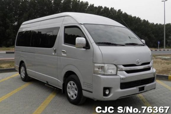 Тойота hiace 2015