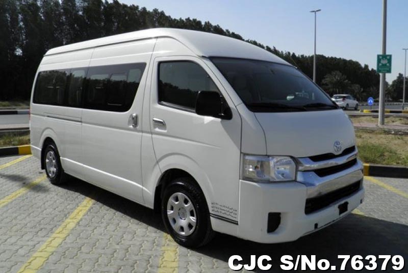 Toyota hiace 2016