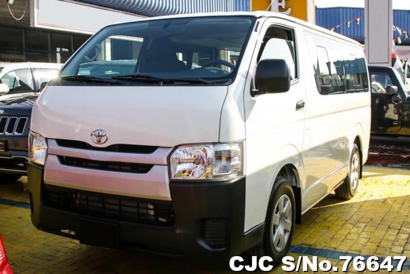 Тойота hiace 2015