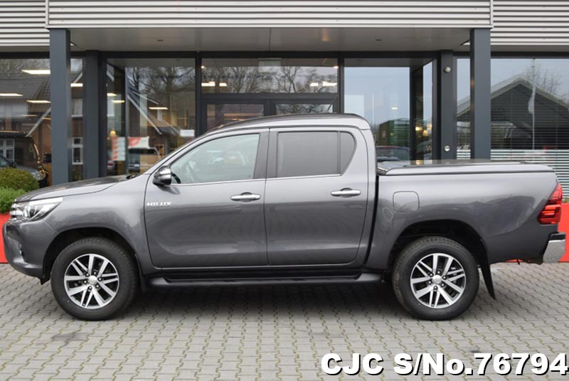 2017 Toyota / Hilux Stock No. 76794