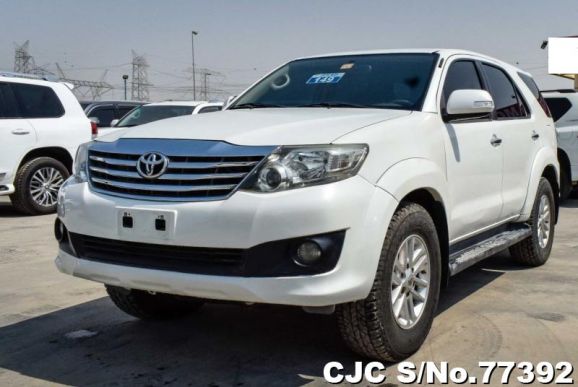 2012 Toyota / Fortuner Stock No. 77392