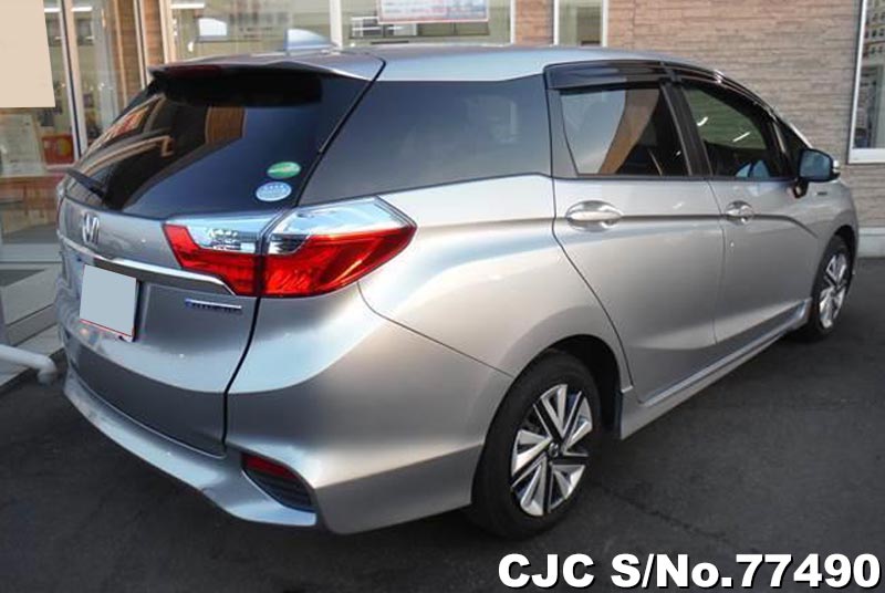Honda shuttle hybrid 2016