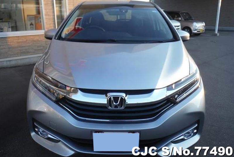 Honda shuttle hybrid 2016