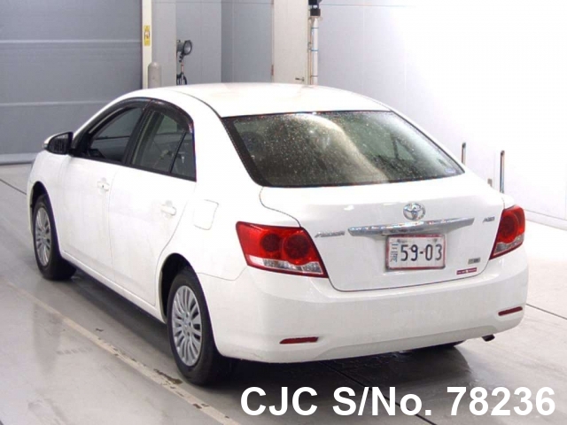 Белый toyota allion