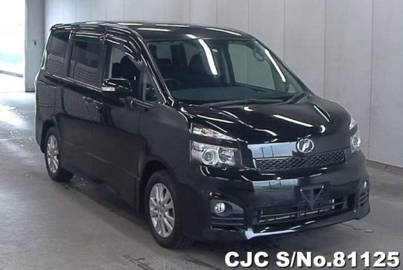 2011 Toyota / Voxy Stock No. 81125