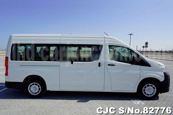 toyota minibus 2020