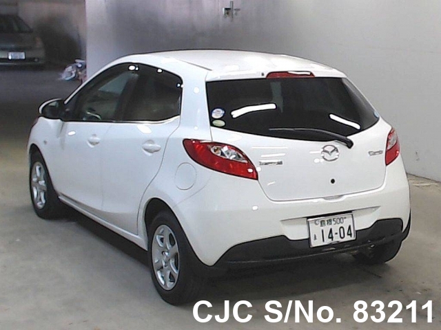 Mazda demio 2009