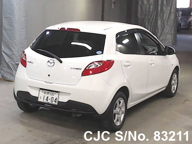 Mazda demio 2009
