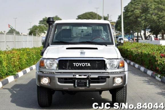 2020 Toyota / Land Cruiser Stock No. 84044