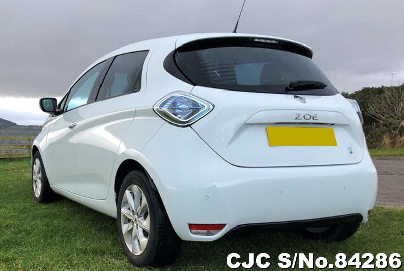 2015 Renault ZOE White for sale Stock No. 84286 Japanese Used Cars