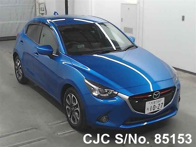 Mazda demio 2016