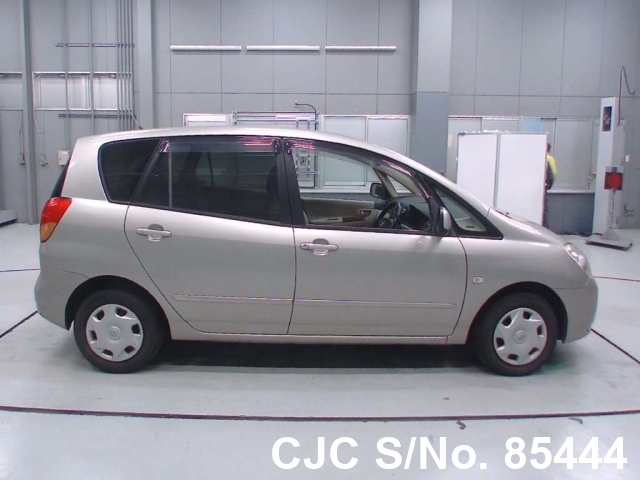 Toyota spacio 2001