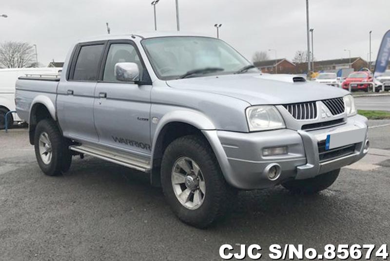 Mitsubishi l200 2005