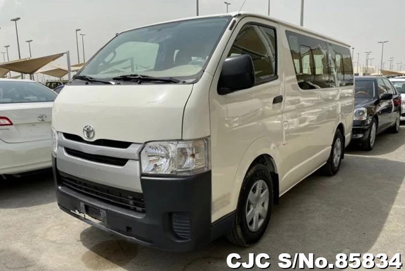 Toyota hiace 2014