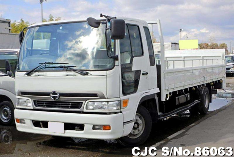 Машина hino ranger