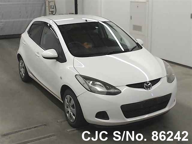 Mazda demio 2009