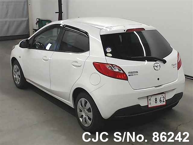 Mazda demio 2009
