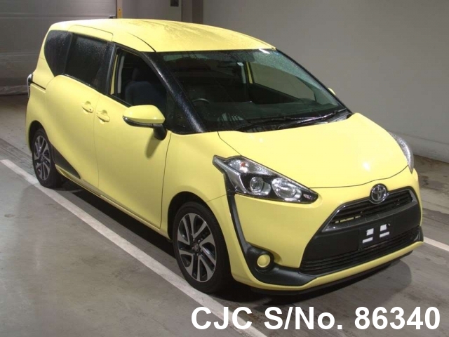 Toyota sienta 2015