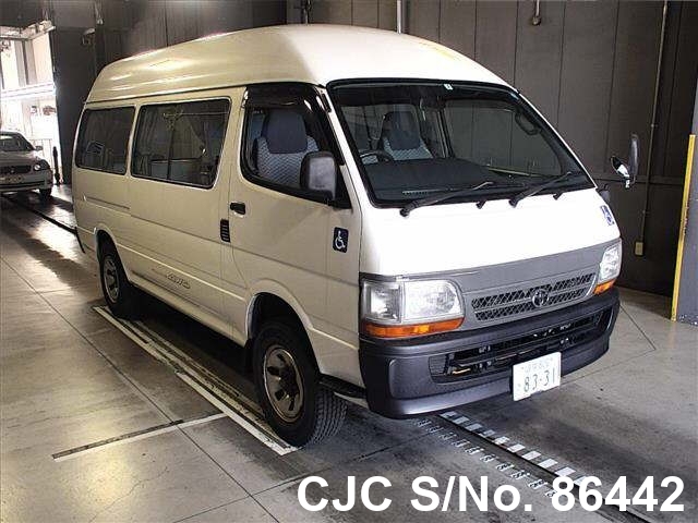 Toyota hiace 2002