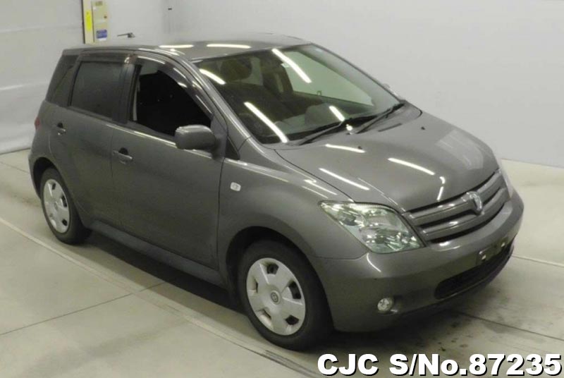 Toyota ist 2005