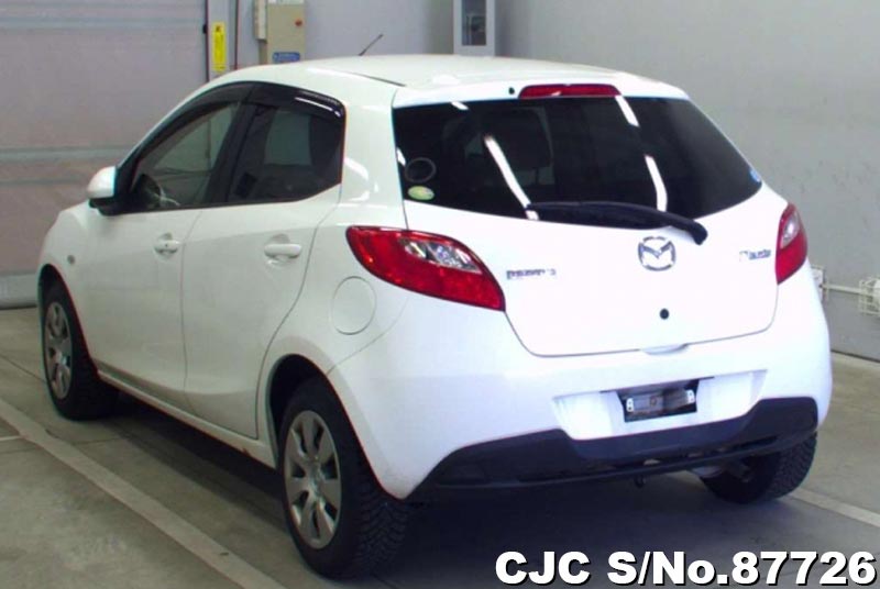 Mazda demio 2010