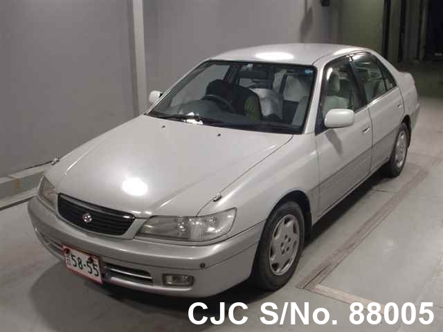Toyota premio 2001