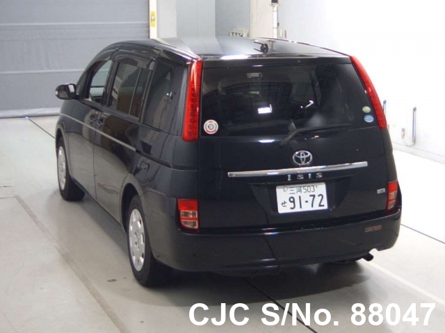 Toyota isis 2010 характеристики Toyota isis 2010 характеристики