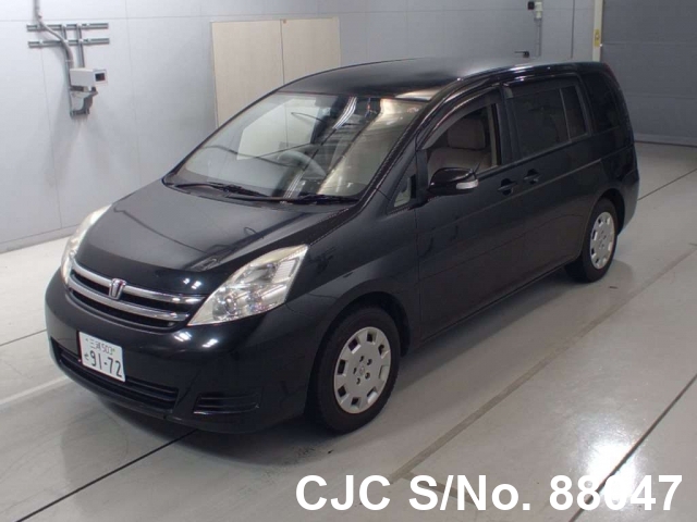 Toyota isis 2010 характеристики Toyota isis 2010 характеристики
