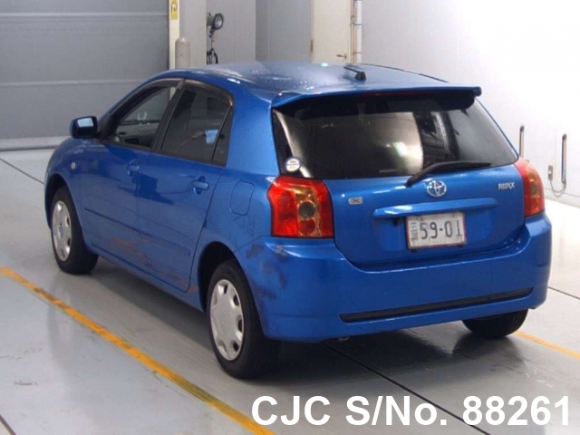 Toyota corolla runx 2005
