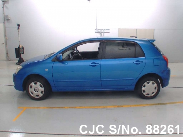 Toyota corolla runx 2005