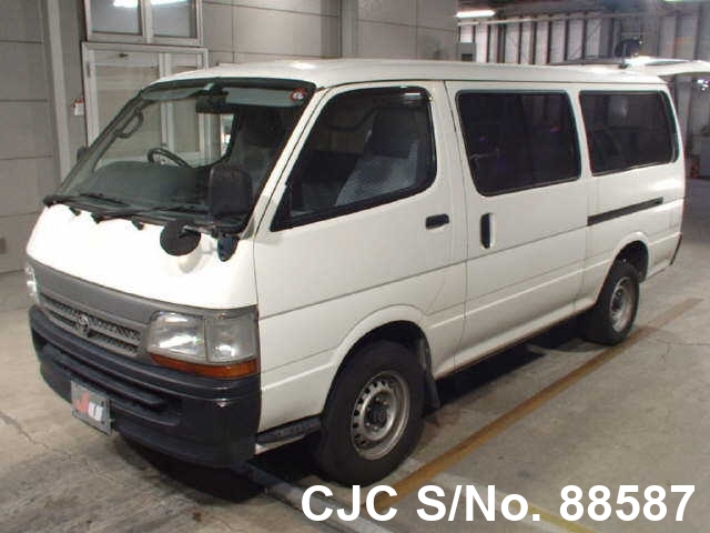 Toyota hiace 2003